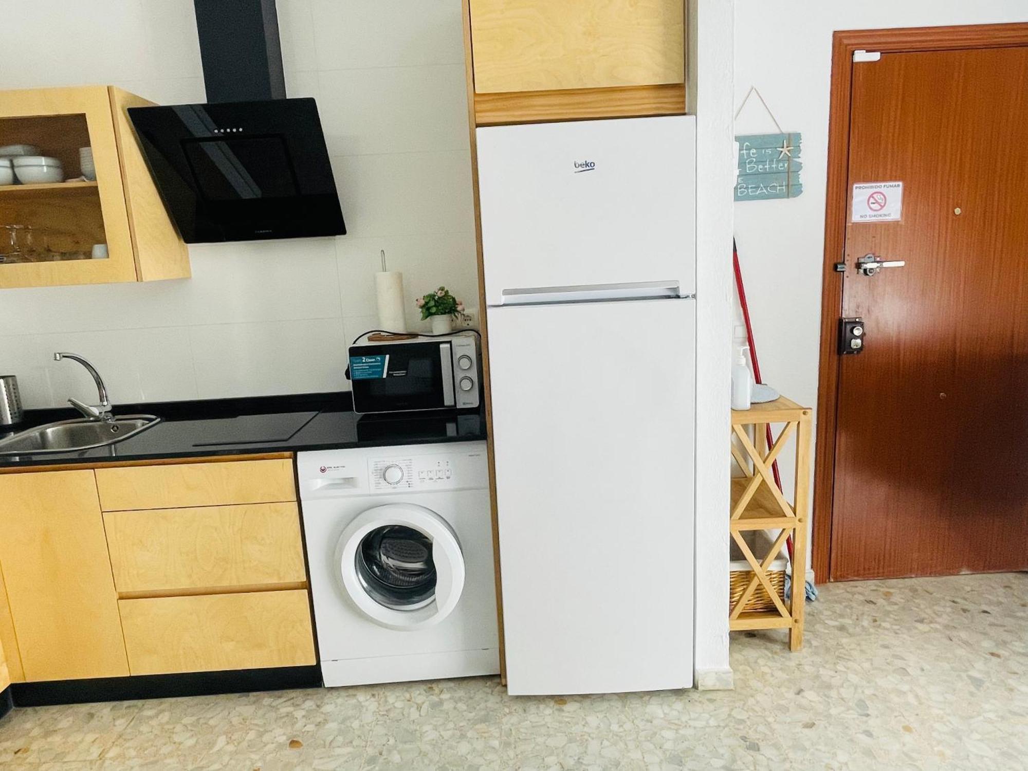Apartamento Conil Playa & Centrico, Con Aire Acond Y Wifi -Solo Familias Y Parejas- Conil De La Frontera Eksteriør billede