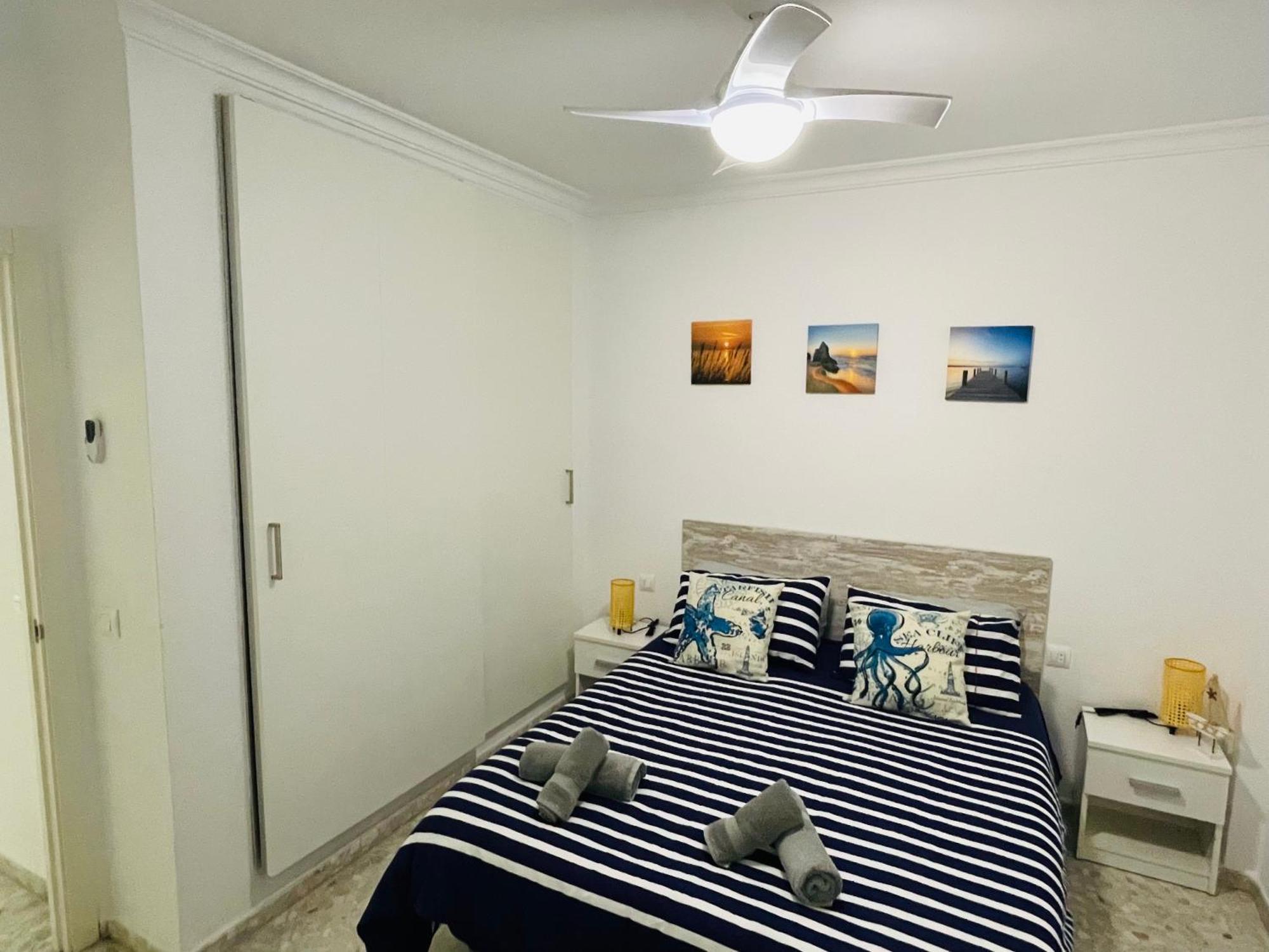 Apartamento Conil Playa & Centrico, Con Aire Acond Y Wifi -Solo Familias Y Parejas- Conil De La Frontera Eksteriør billede
